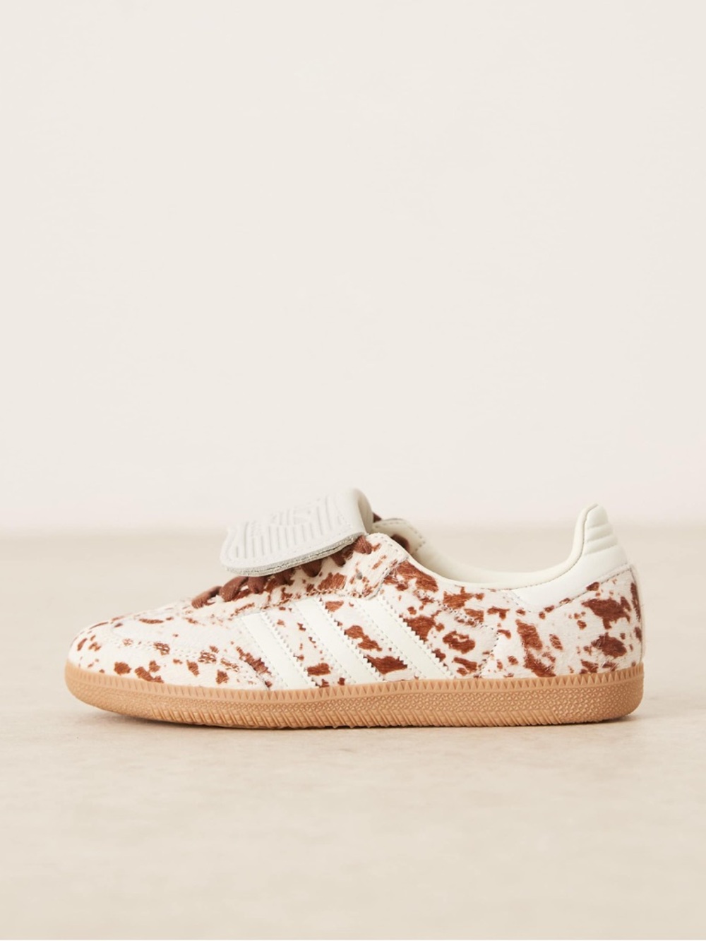 adidas Originals Samba LT sneakers in cow print women’s 8 NEW